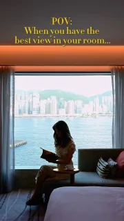 🌅 A couple of hours spent here are never wasted. The iconic Victoria Harbour view is all yours to enjoy, however you like.

☕ 留於酒店房間中私享這最具代表性的香港地標，感受歲月靜好，將每幅維多利亞港美景收進回憶裏。

#NewWorldHotels #MyMillennium #NewWorldMillenniumHongKongHotel #千禧新世界香港酒店